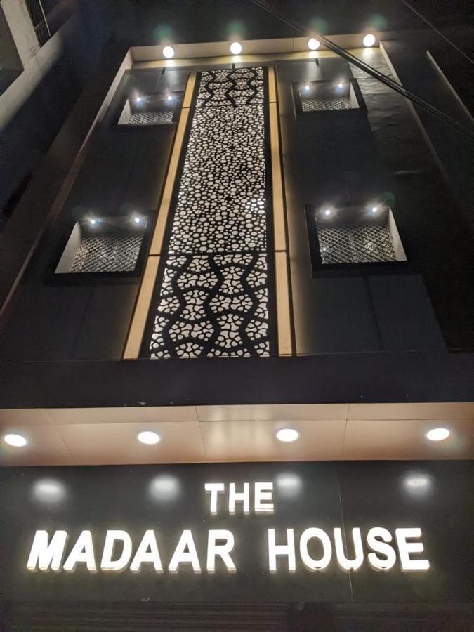 瓦拉纳西 The Madaar House酒店 外观 照片