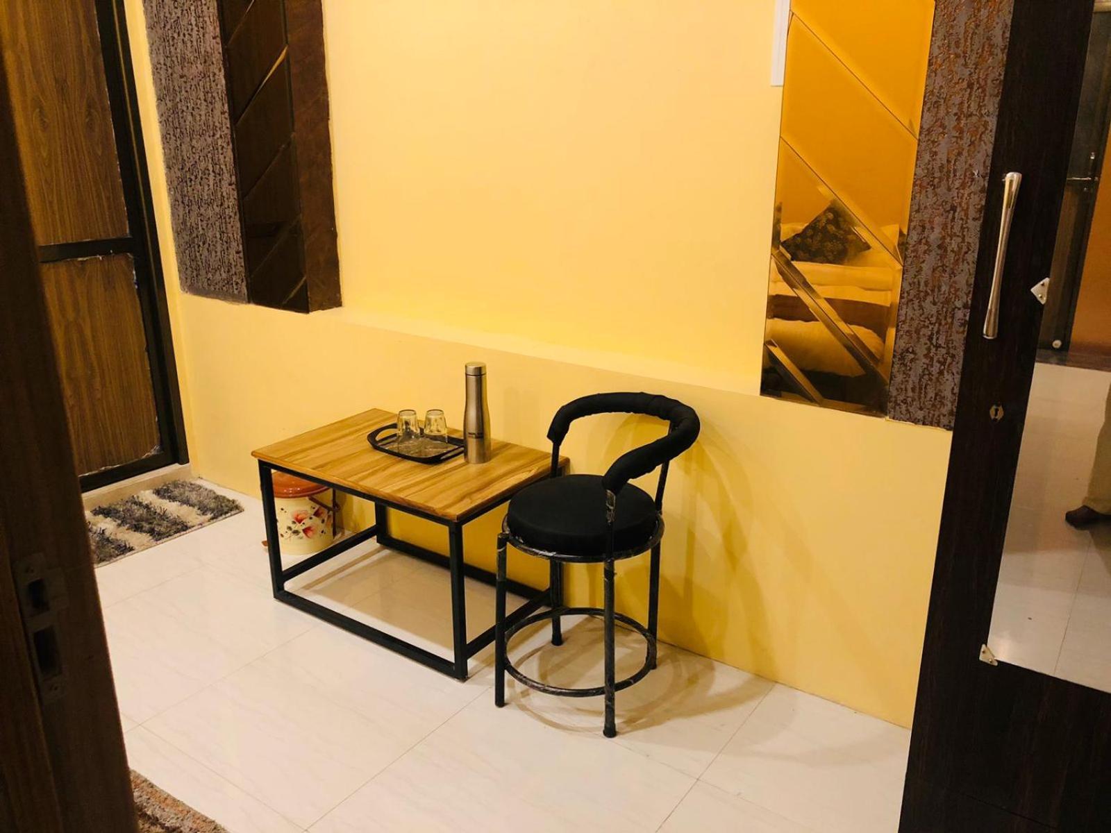 瓦拉纳西 The Madaar House酒店 外观 照片